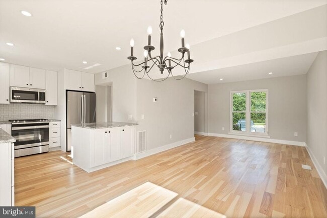 Building Photo - 13466 Foxlease Ct