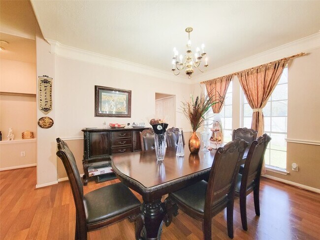 Building Photo - 8002 Weeping Willow Pl