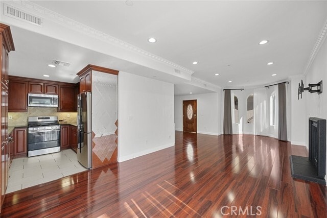 Building Photo - 6939 Greeley St