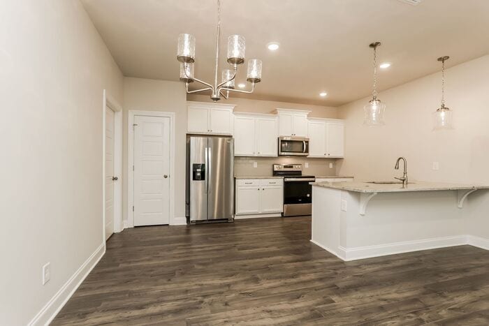 Building Photo - 2508 Elmcroft Ave