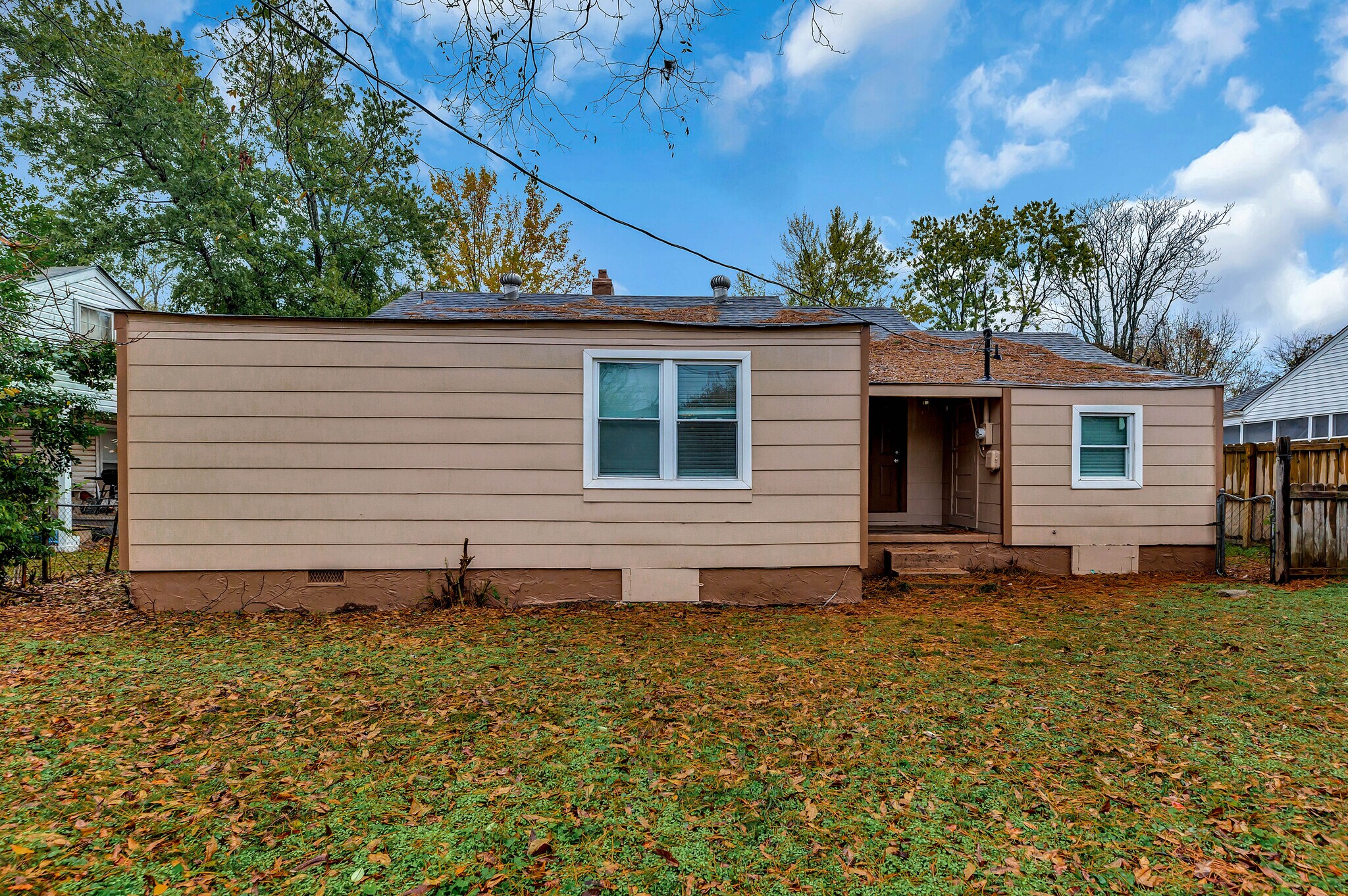 Building Photo - 3903 Telstar Cir SW