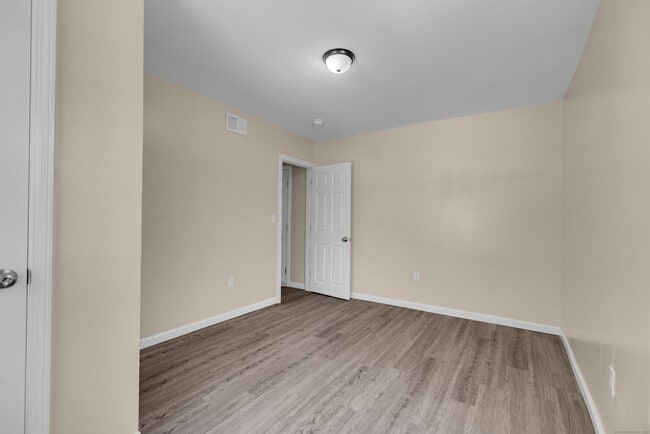 Building Photo - 8-10 Rimmondale St