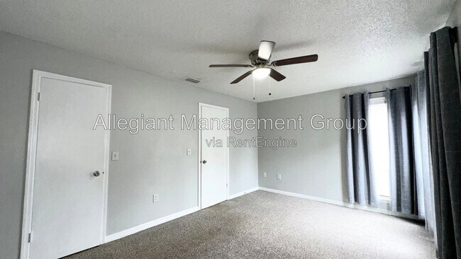 Building Photo - 655 Trinidad Ct