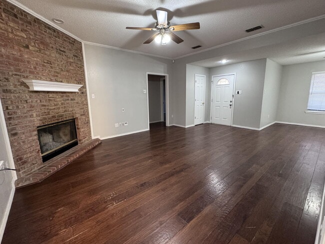 Building Photo - 5621 126th St