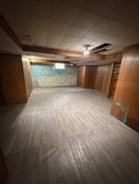 Building Photo - 1924 Phillips Ave