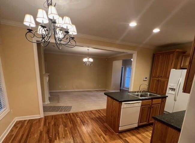 Building Photo - 2708 Pointe Ct