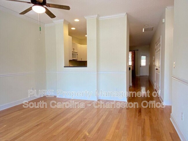 Building Photo - 1512 Asarina Ln