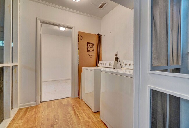 Building Photo - Reduced & Ready NOW! WATERFRONT Home in Wi...