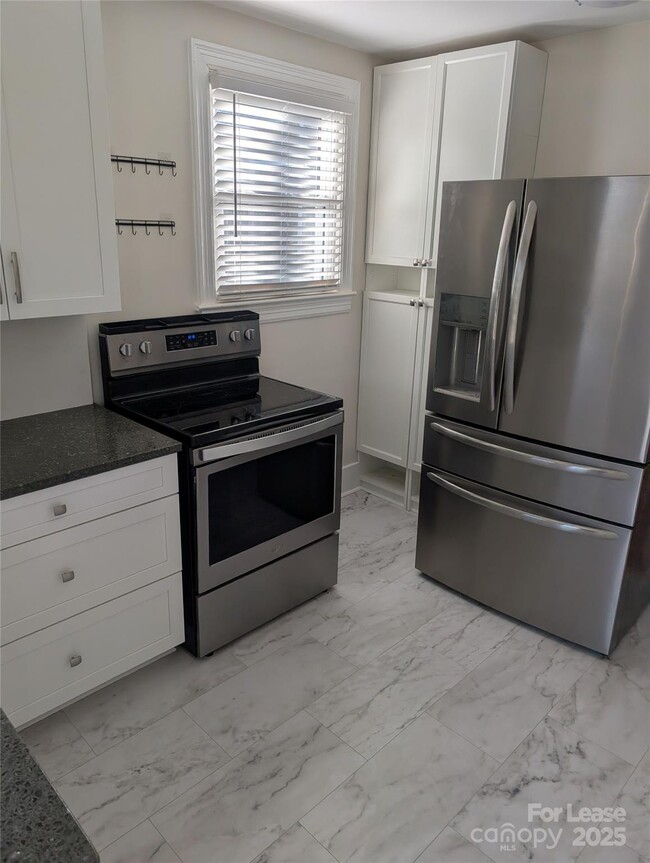 Building Photo - 243 Woodland Rd