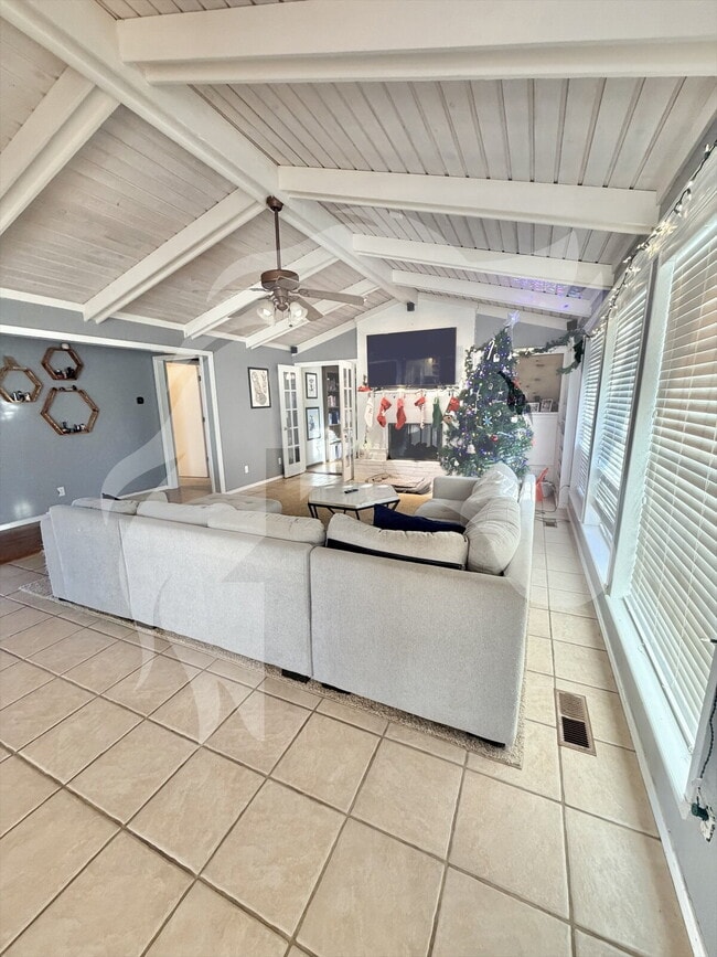 Building Photo - "Spacious 4-Bedroom Haven on Old Mallard Rd – Your Perfect Family Retreat in Enid!"