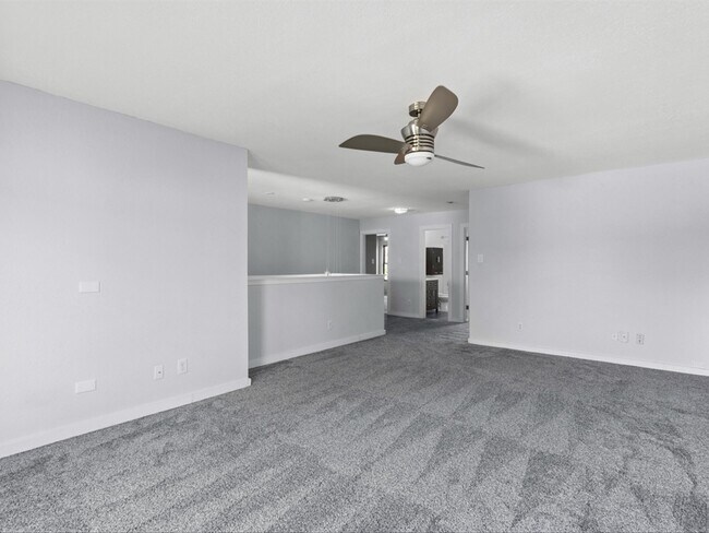 Building Photo - 5304 Los Altos Rd