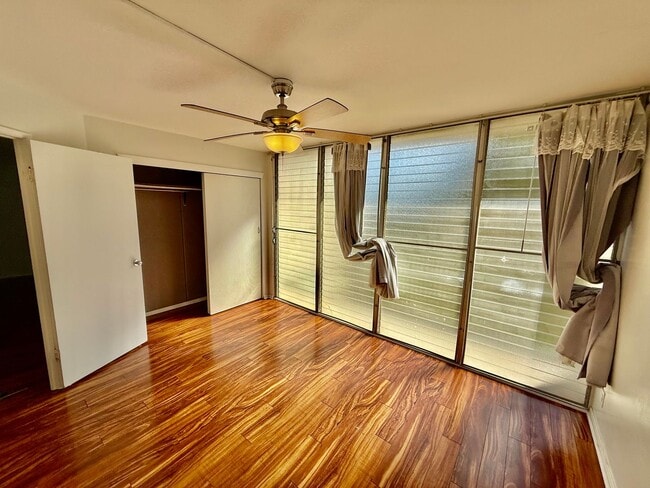 Building Photo - 95-2031 Waikalani Pl. #D705