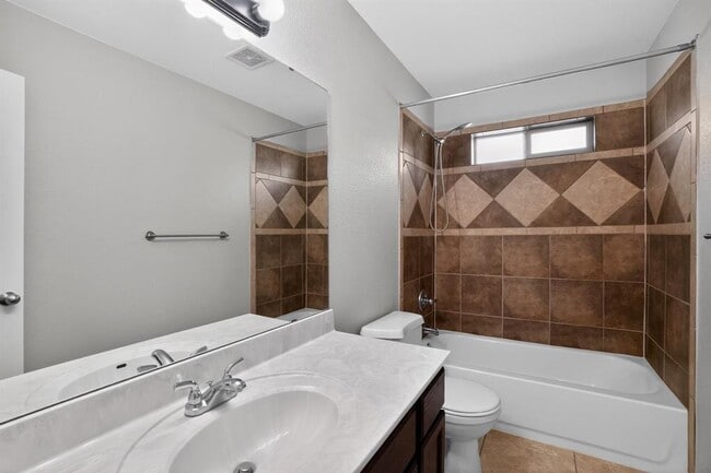 Building Photo - 1200 Brendon Lee Lane