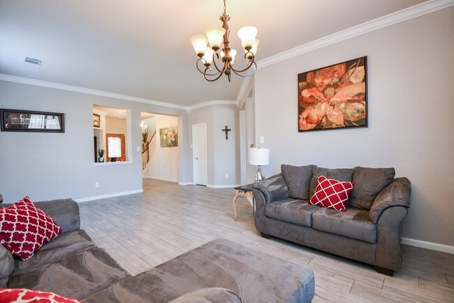 Building Photo - 2810 Powell Springs Ct