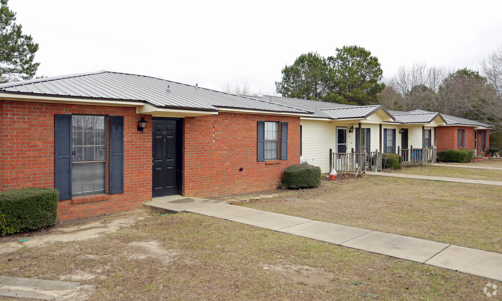 Building Photo - Rosewood Apartments