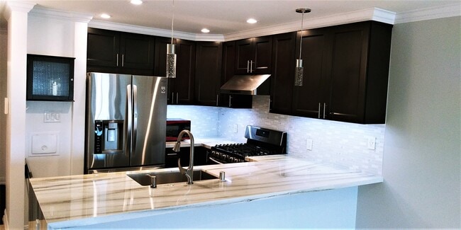 Kitchen - 1580 Great Hwy