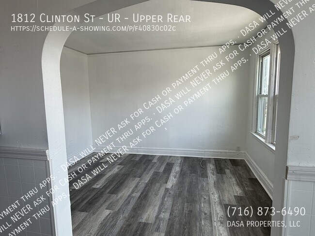 Building Photo - 1812 Clinton St