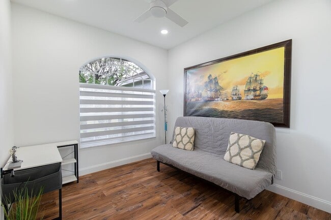 Building Photo - 13590 Jonquil Pl