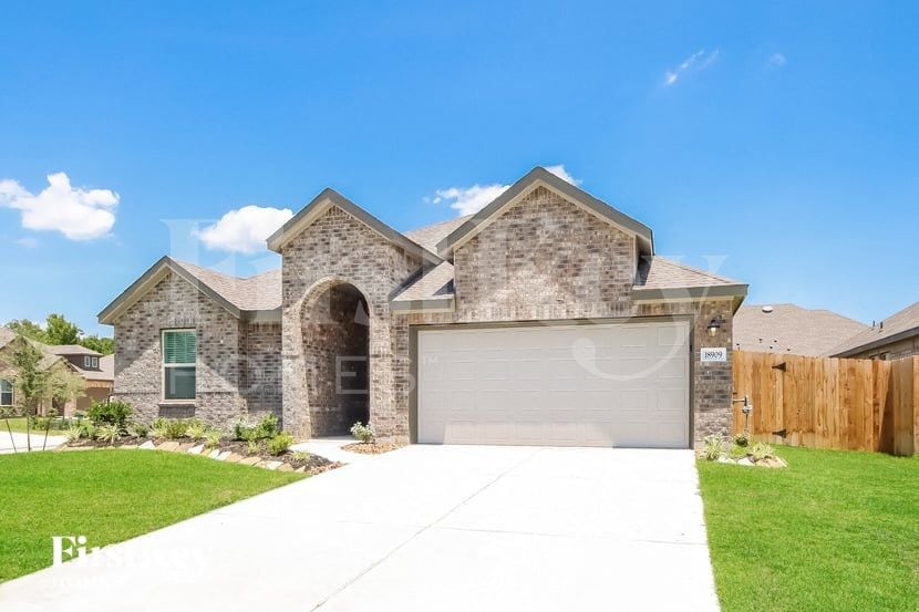 Building Photo - 18909 Collina Way