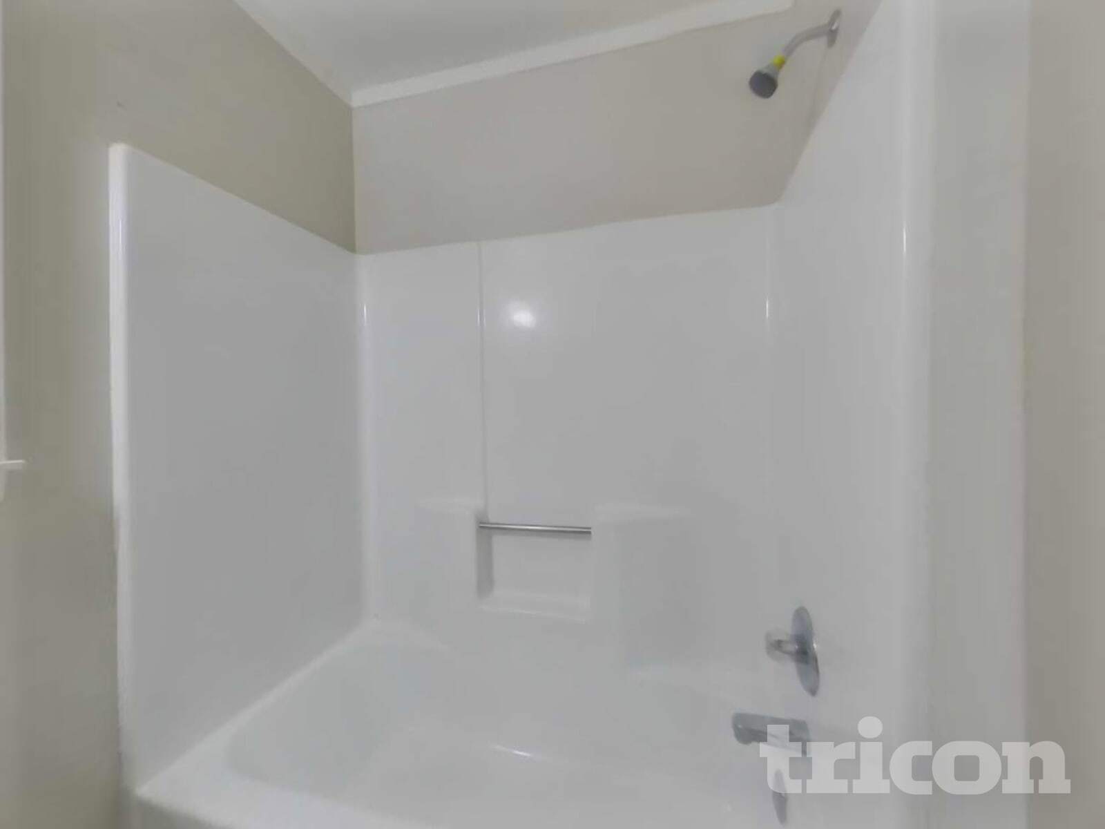 Building Photo - 208 Calloway Club