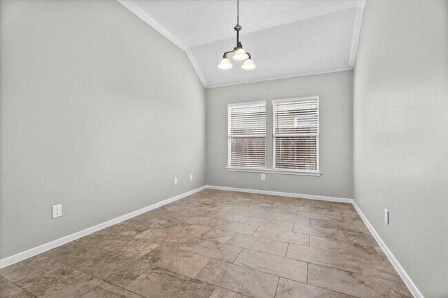 Building Photo - 12719 Hart Hollow Ln
