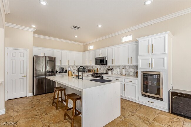 Building Photo - 7305 Gentle Valley St