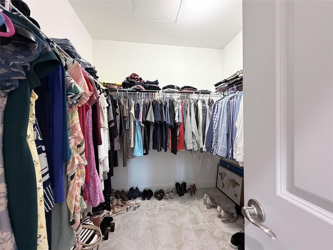 Building Photo - 556 Parsons Wy