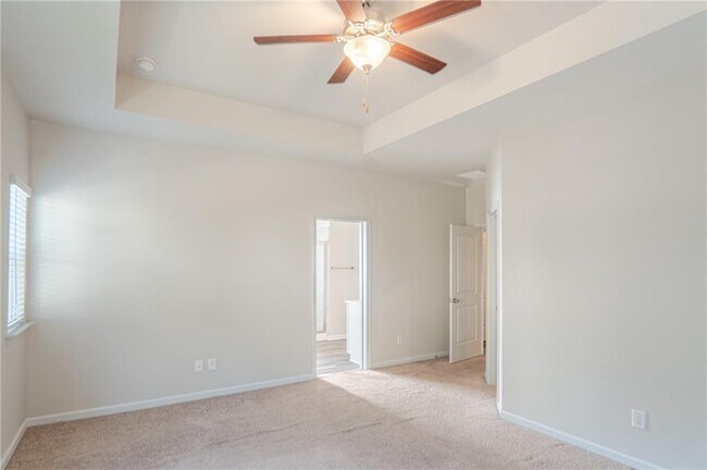 Building Photo - 1302 Endicott Ct