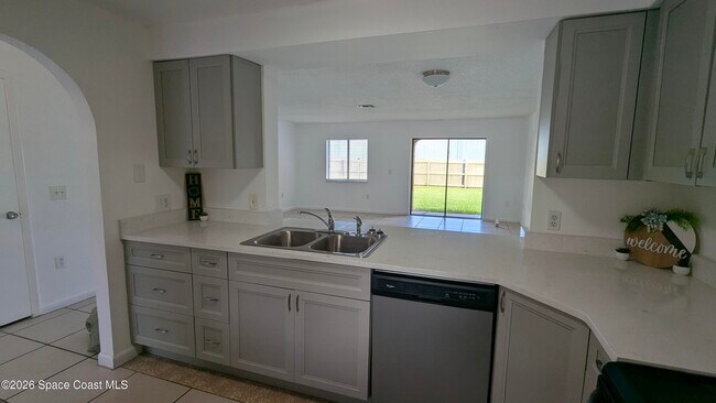 Building Photo - 174 San Juan Cir
