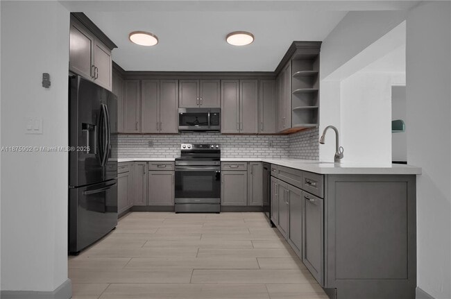 Building Photo - 17144 SW 112th Ct