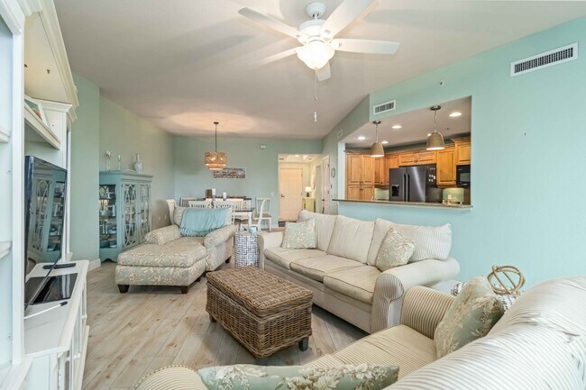 Building Photo - 501 Haben Blvd