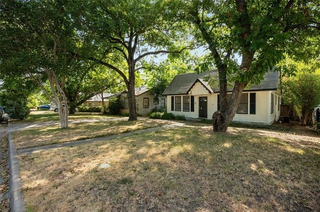 Primary Photo - 3511 Werner Ave