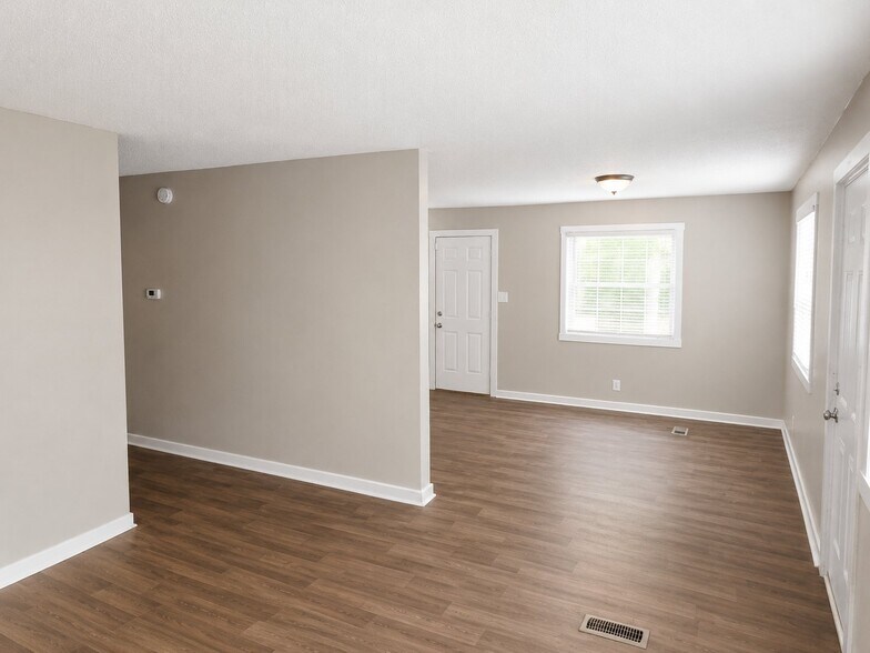 Building Photo - 3483 Lawton Rd