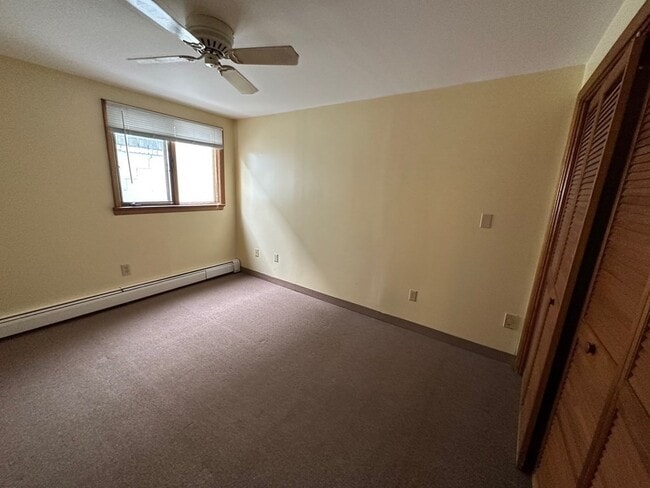 Building Photo - 410 Highland Ave