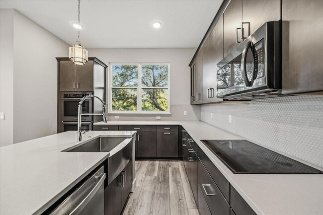 Building Photo - 3505 Tracy Vickers Alley