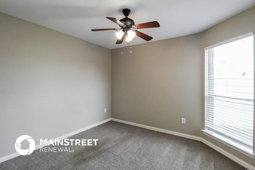 Building Photo - 217 Timber Dr