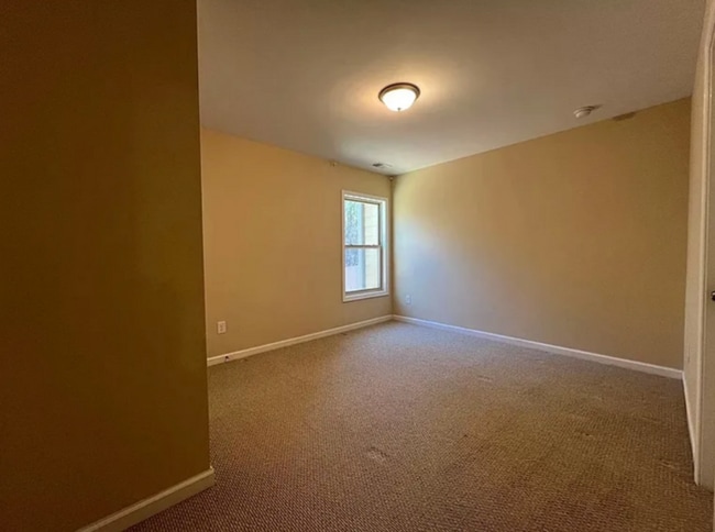 Building Photo - 4160 Madison Bridge Dr