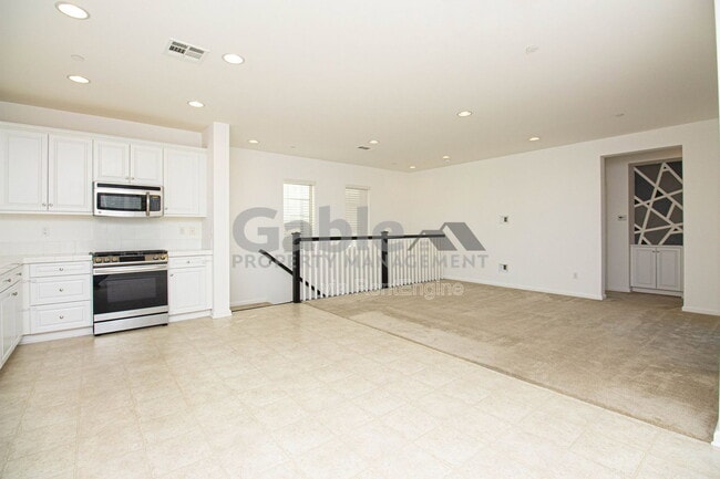 Building Photo - 21916 Moveo Dr