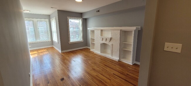 Building Photo - 6750 S Merrill Ave