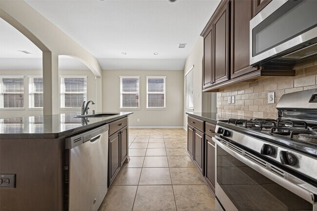 Building Photo - 4930 Ginger Bluff Trail