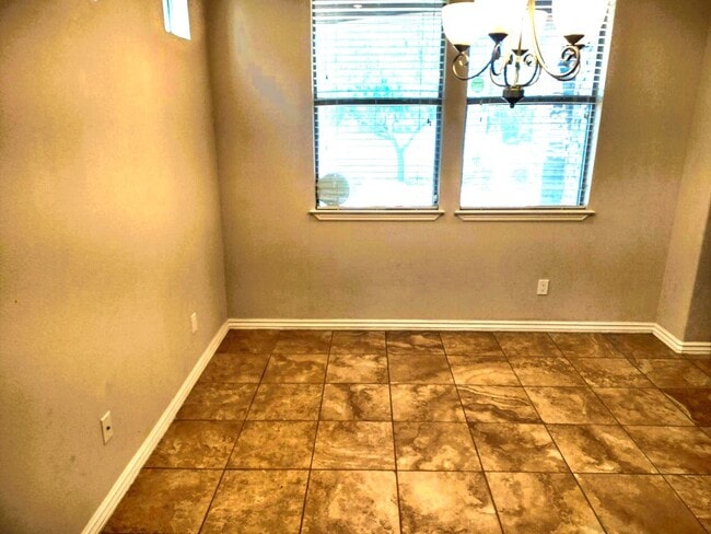 Building Photo - Dazzling Two Story Westside Home With Refrigerated Air Located In Quiet Neighborhood