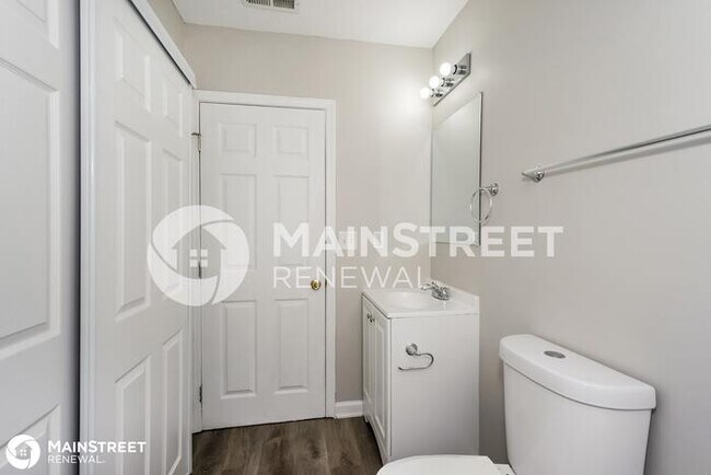 Building Photo - 3417 Hale Ave, Louisville, KY 40211