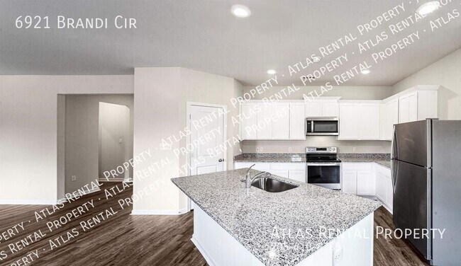 Building Photo - 6921 Brandi Cir