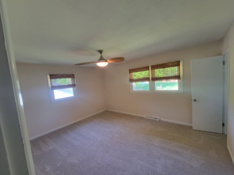 Building Photo - 1145 Quail Hollow Rd