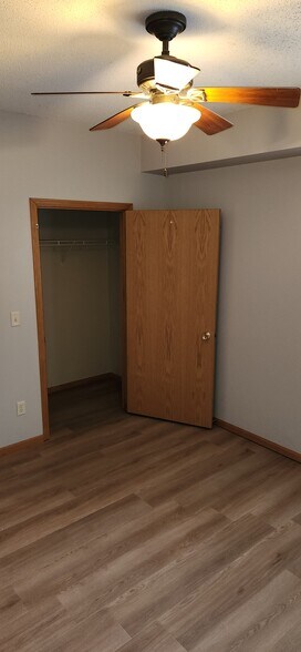 Building Photo - 2874 Triple Crown Ln