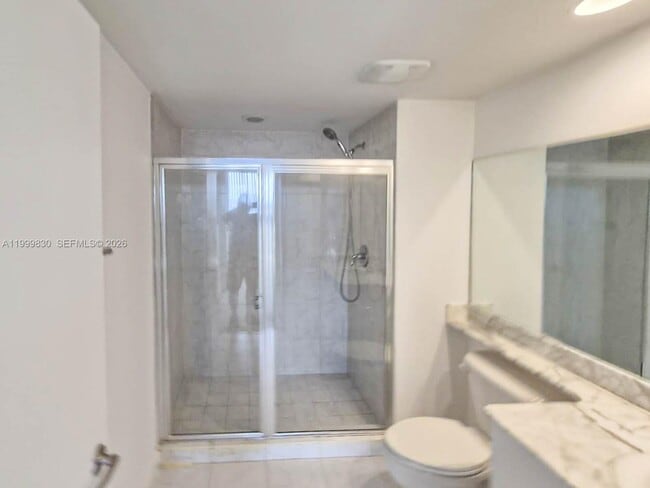 Building Photo - 2775 NE 187th St