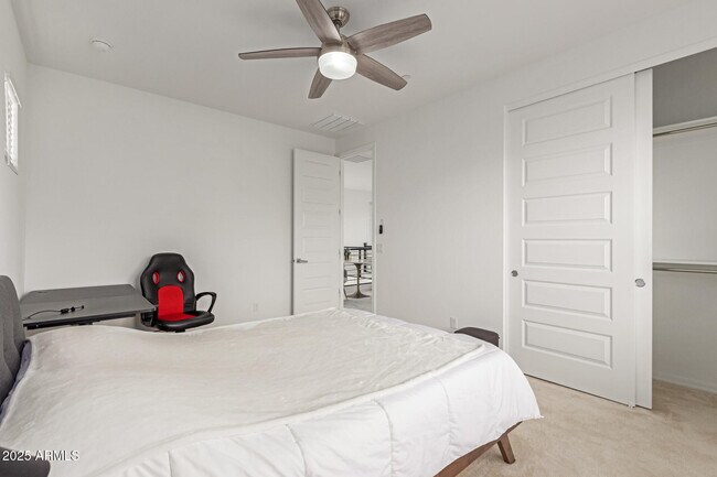 Building Photo - 1685 S Wallrade Ln