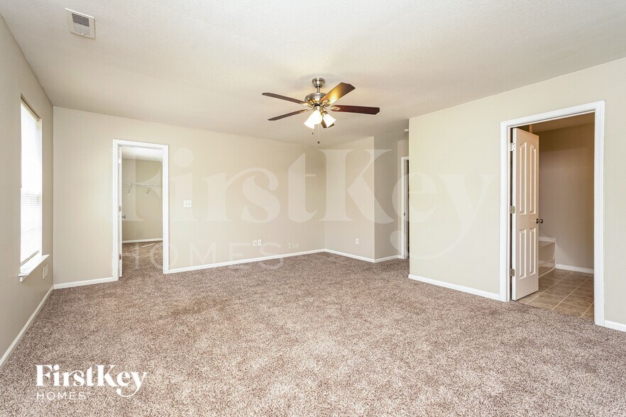 Building Photo - 165 Salem Trail Ct