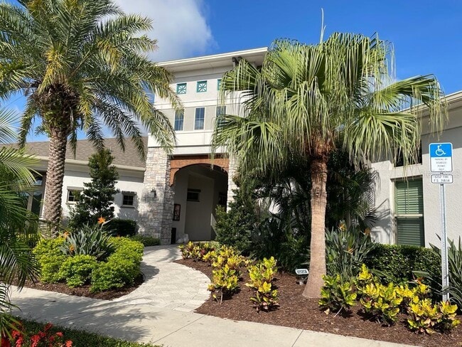 Building Photo - 10042 Salt Pt Dr