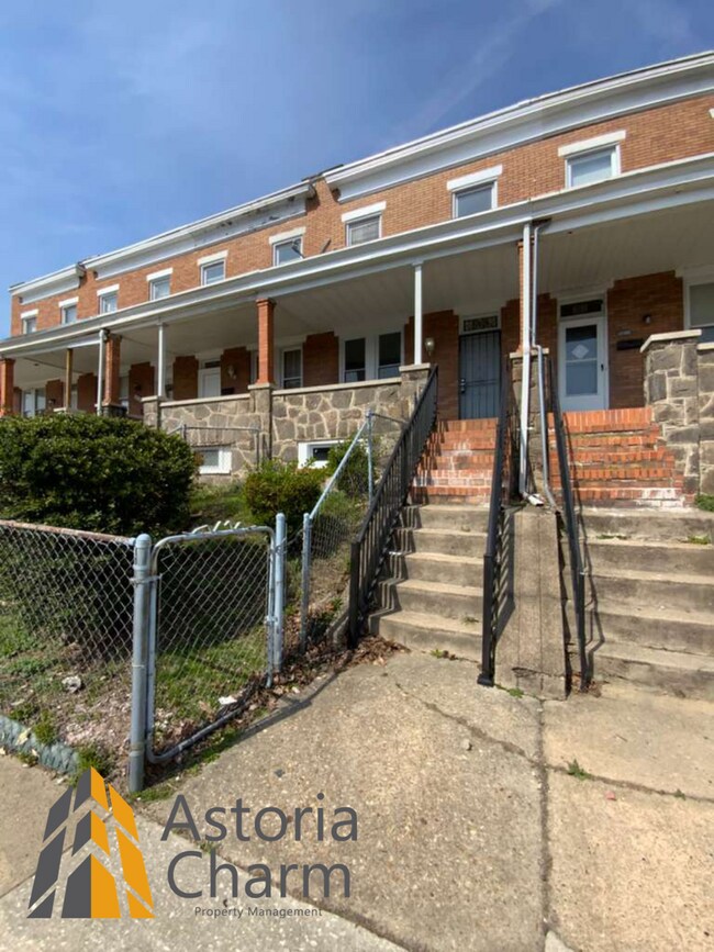 Building Photo - 2 Bed with Finished Basement, Deck off Bedroom, and Backyard